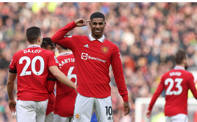 中的表现愈 中的表现愈